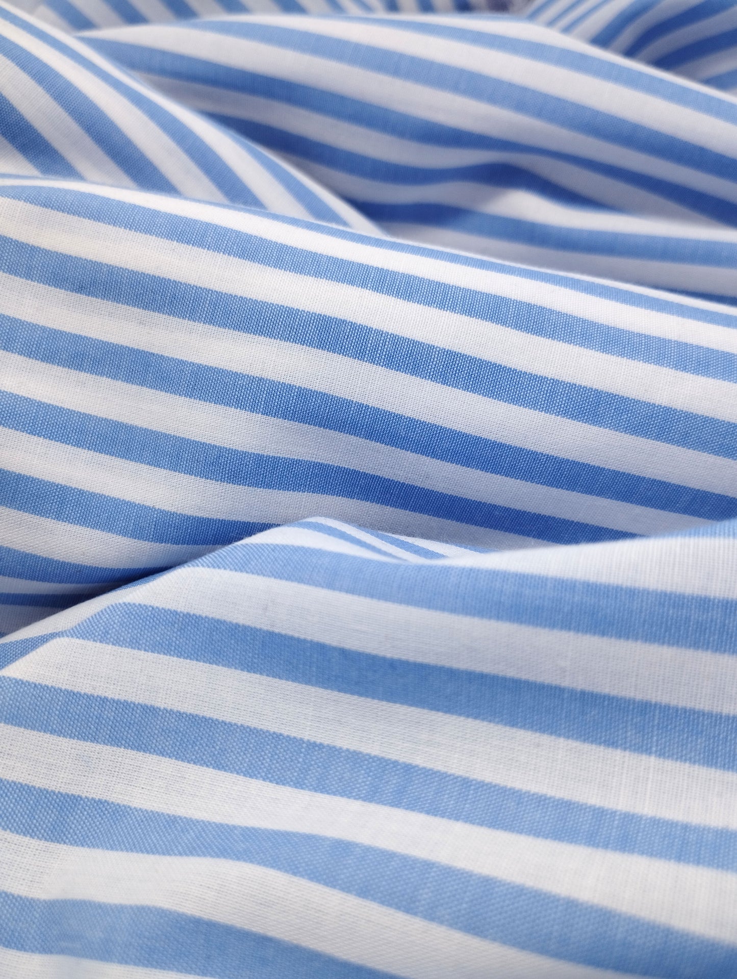 AZURE EXTREME COLLAR MEN,S SHIRT