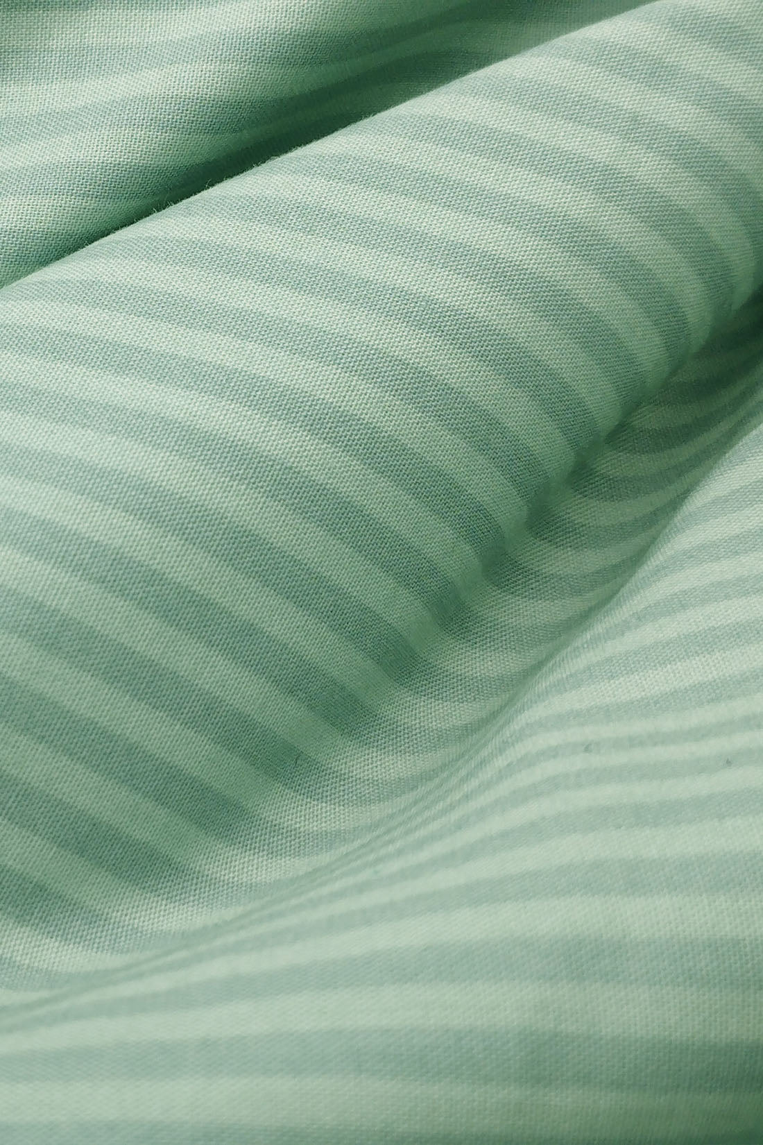 ELEGANT MINT GREEN STRIPED DRESS SHIRT