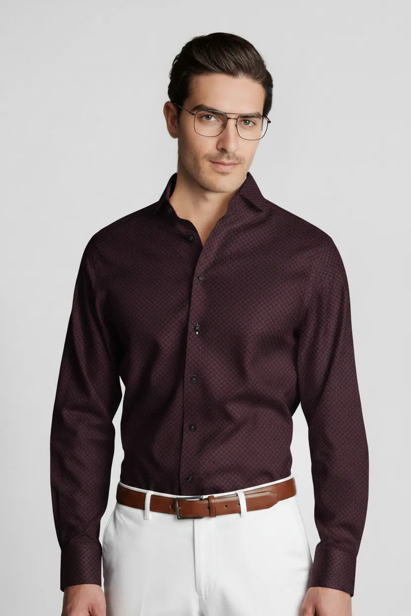 ELEGANT BURGUNDY ZIGZAG