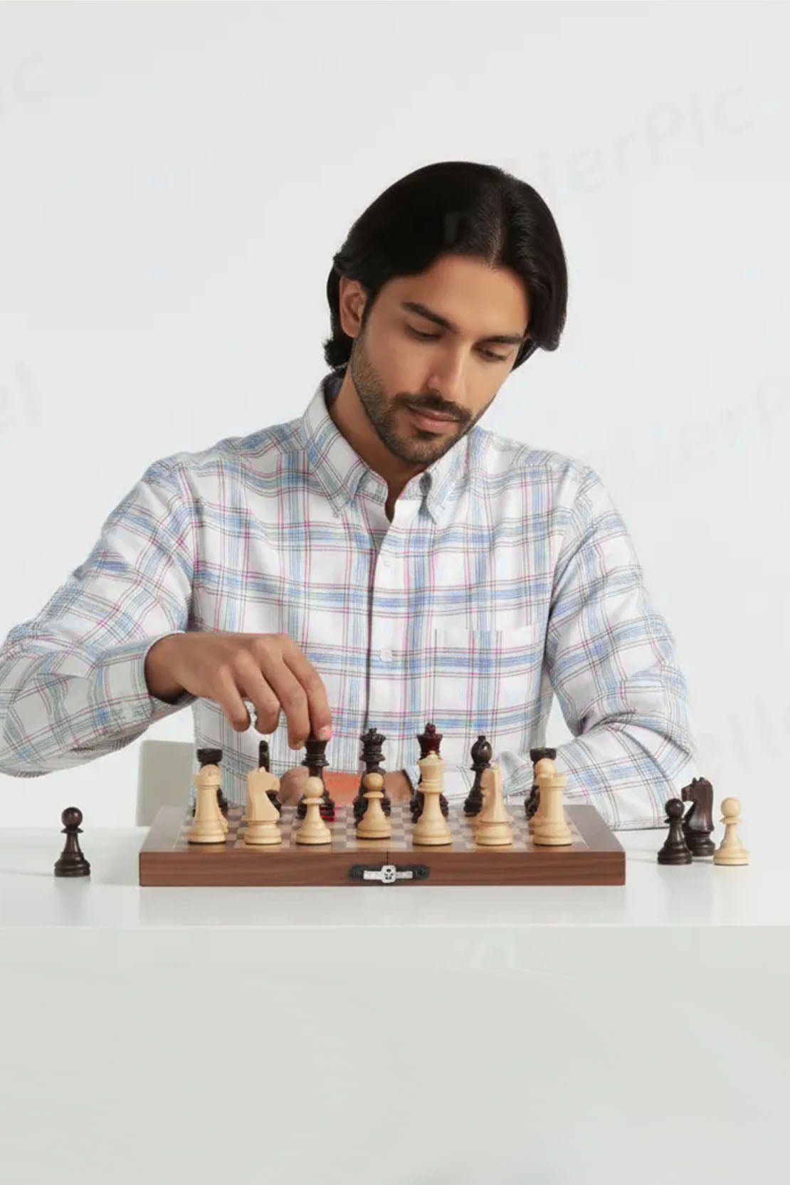 THE REFINED LIGHT PLAID SHIRT