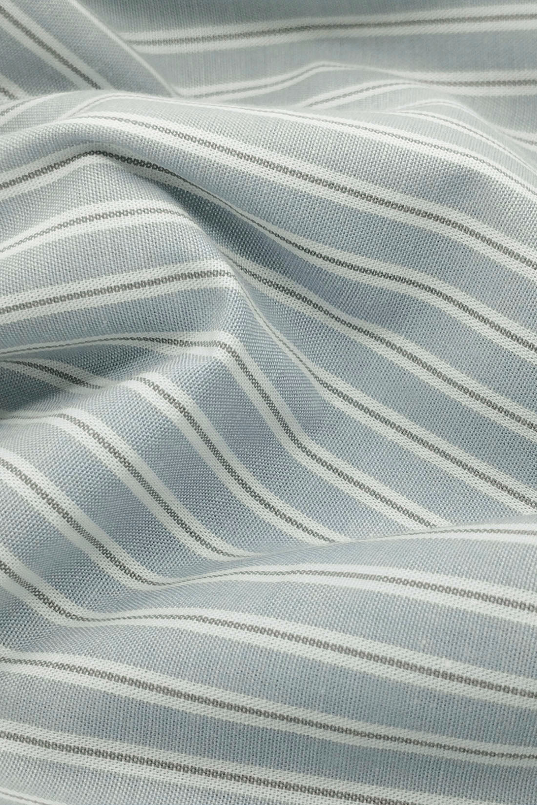 CONTEMPORARY STRIPE BUTTON-DOWN SHIRT