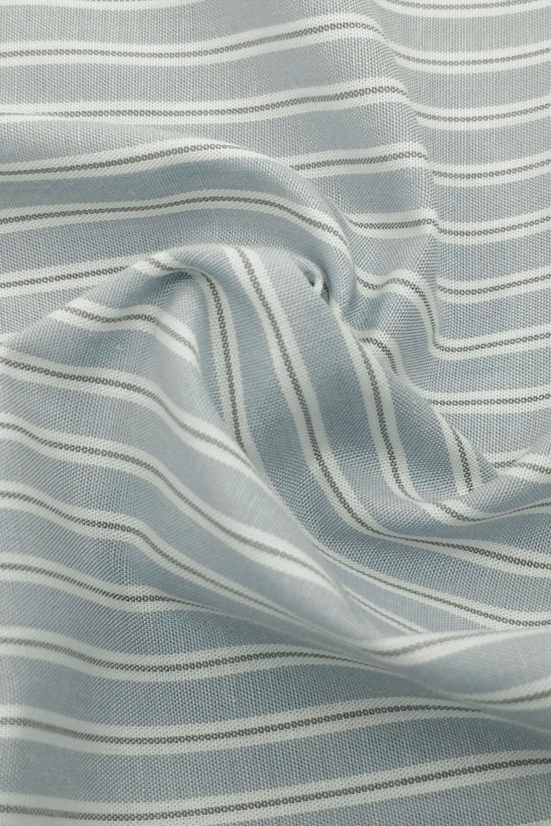 CONTEMPORARY STRIPE BUTTON-DOWN SHIRT