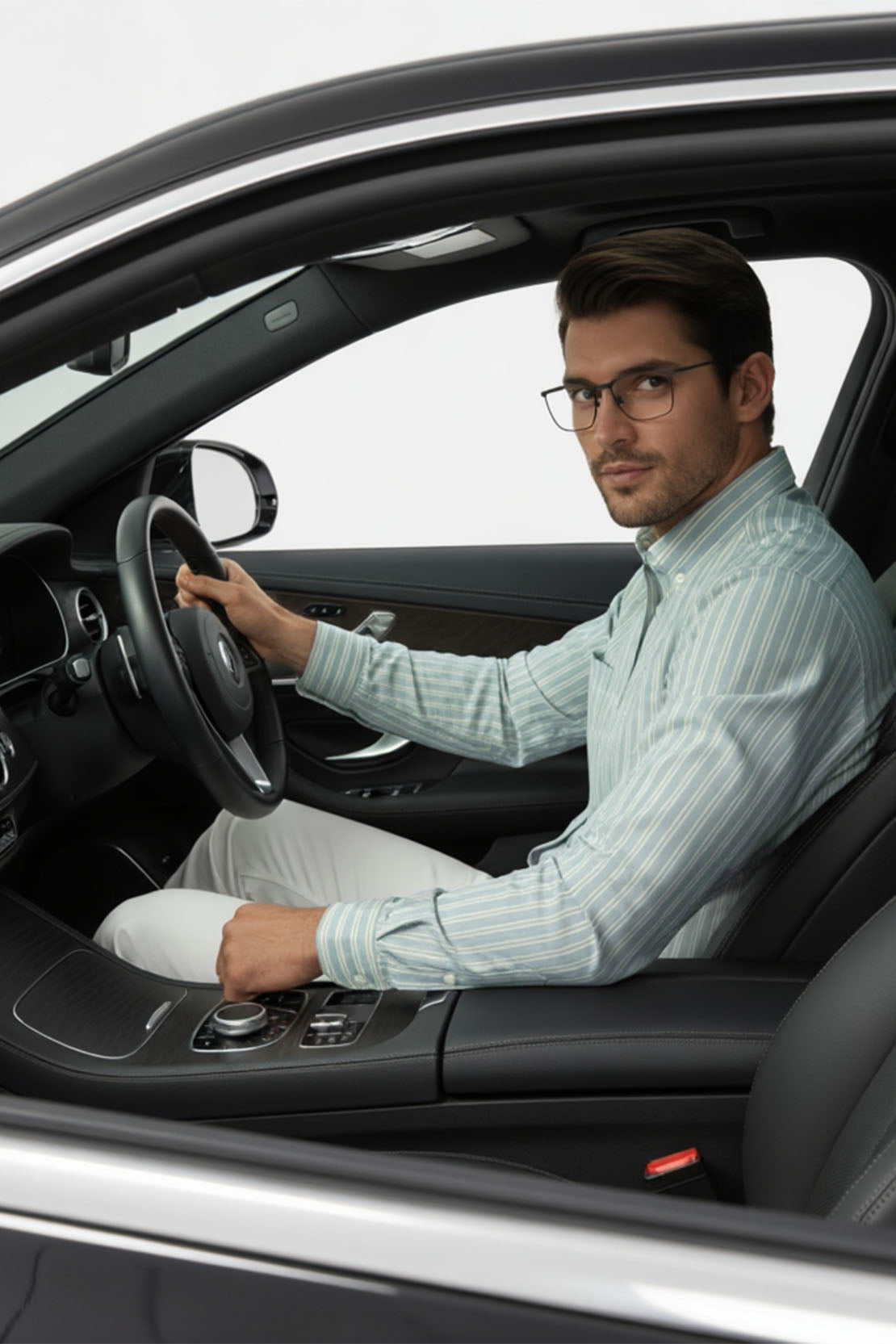 CONTEMPORARY STRIPE BUTTON-DOWN SHIRT