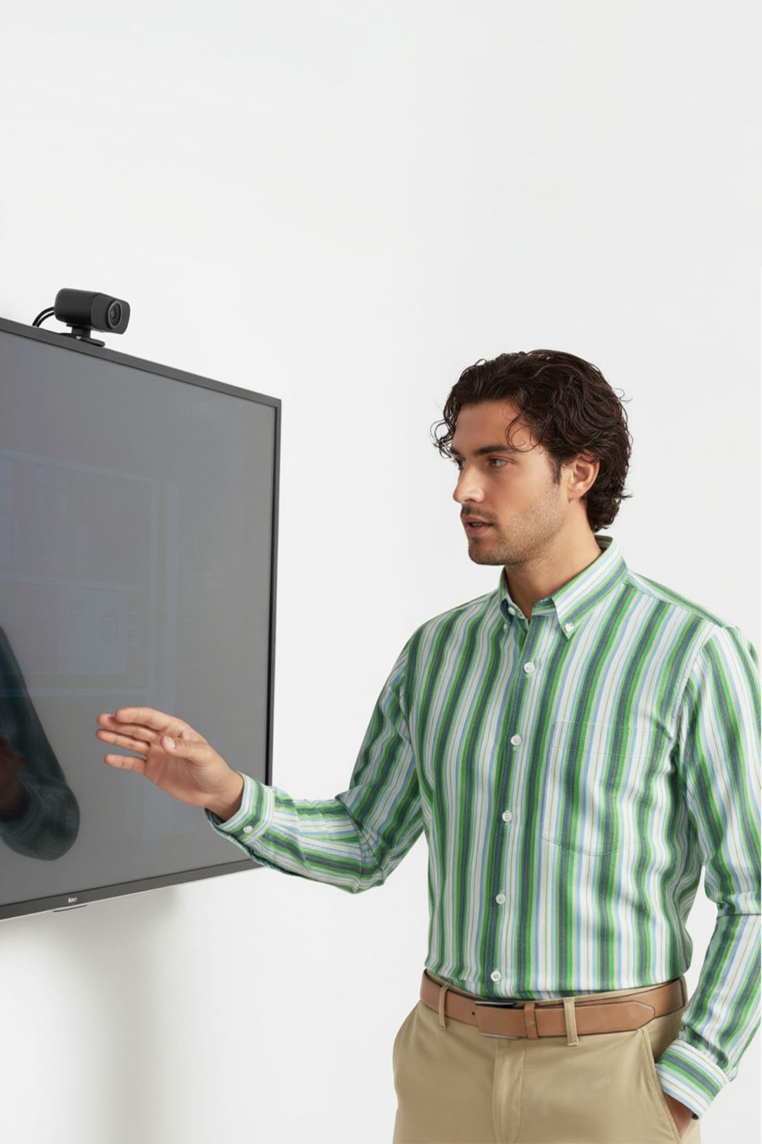 CLASSIC SPECTRUM STRIPE BUTTON DOWN COLLAR SHIRT