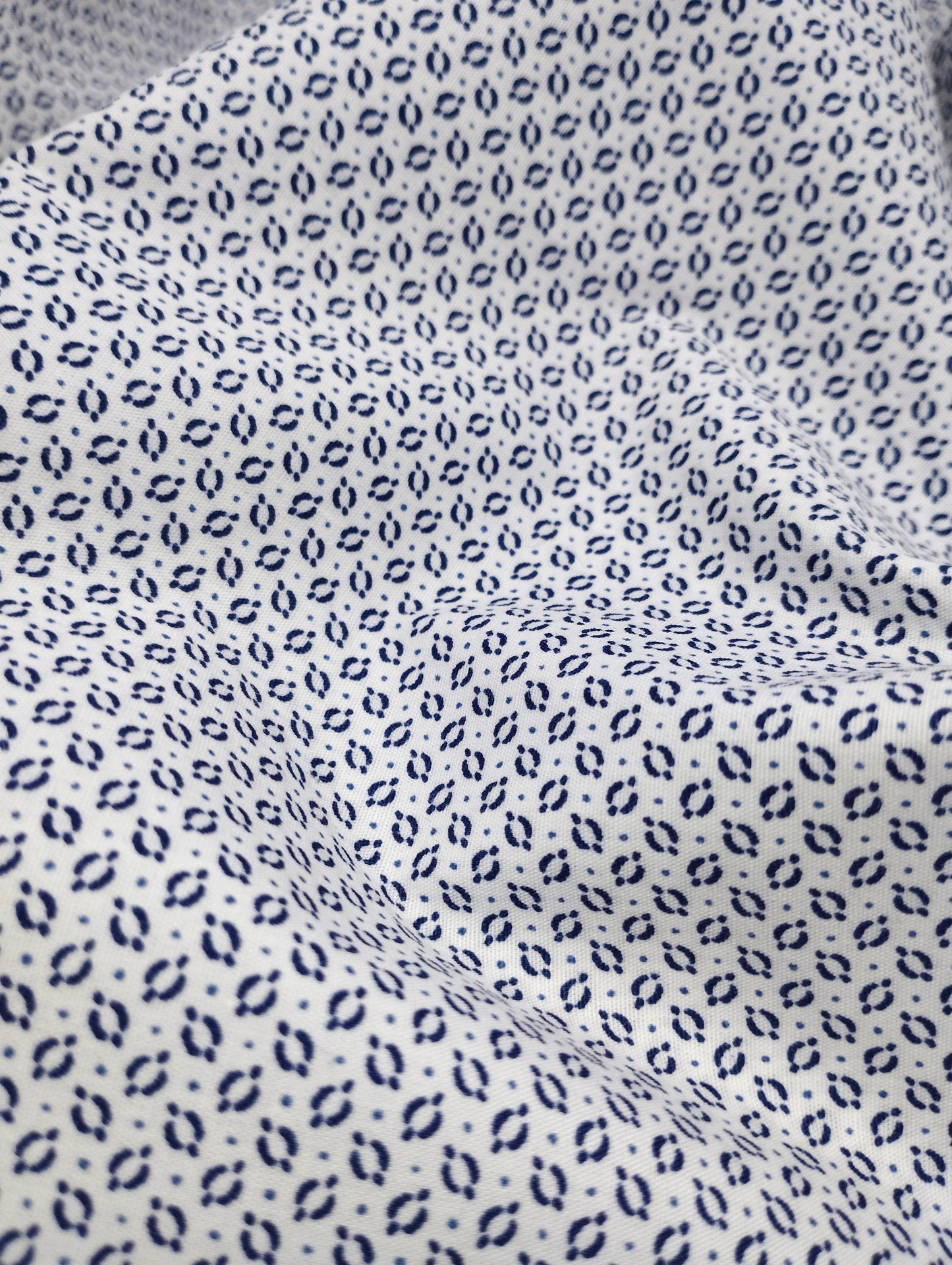 DOT CUBAN PATTERN SHIRT