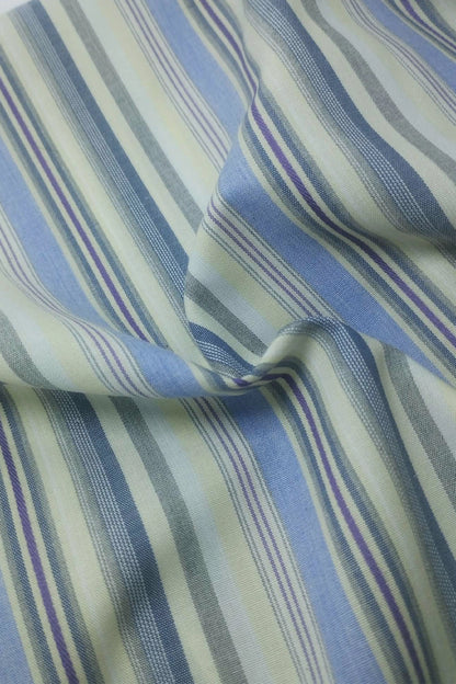 OCEAN BREEZE LINEAR STRIPED