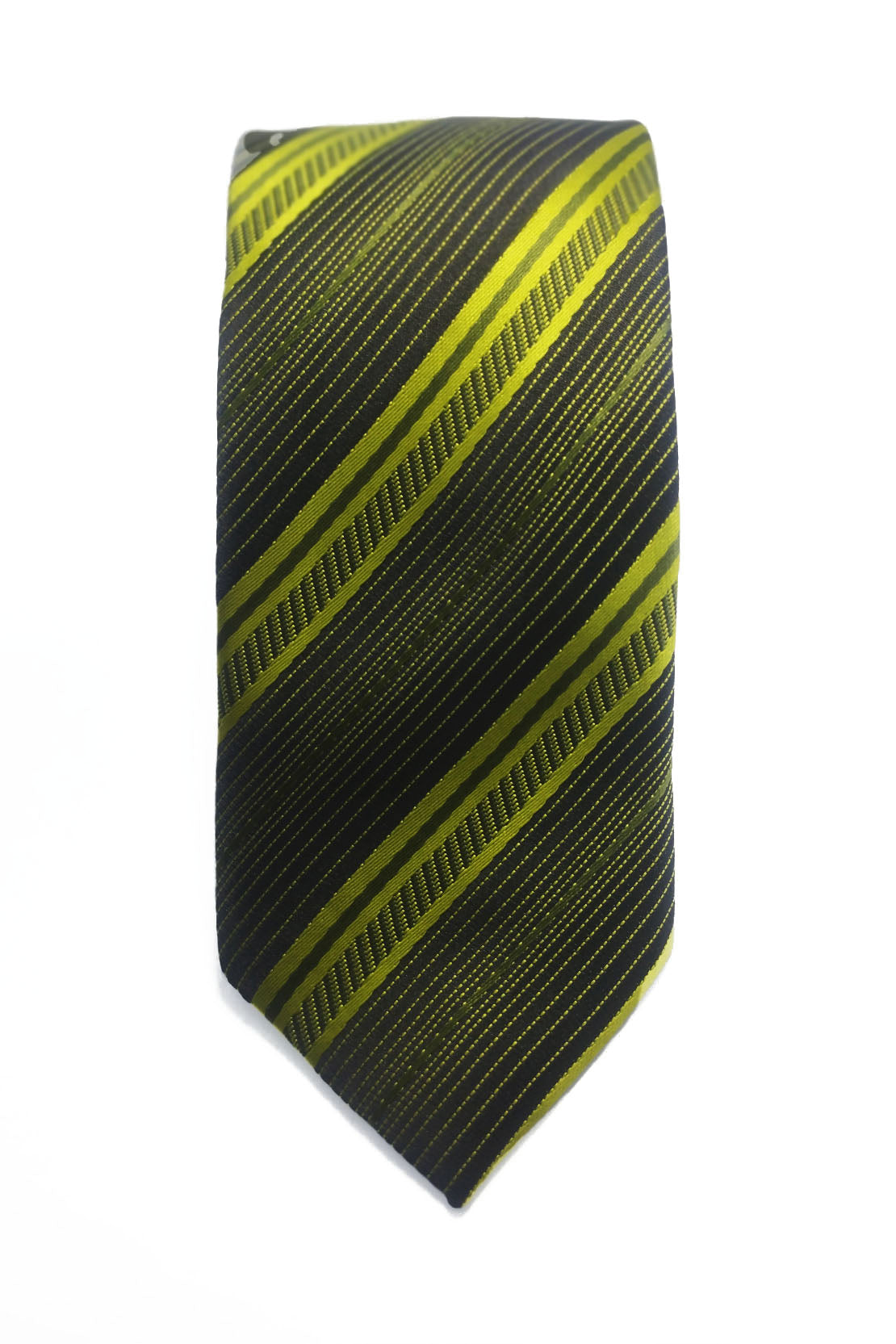 HIGH-CONTRAST TIE