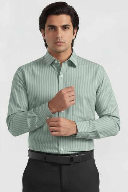 SOPHISTICATED STRIPE BUSINESS SHIRT
