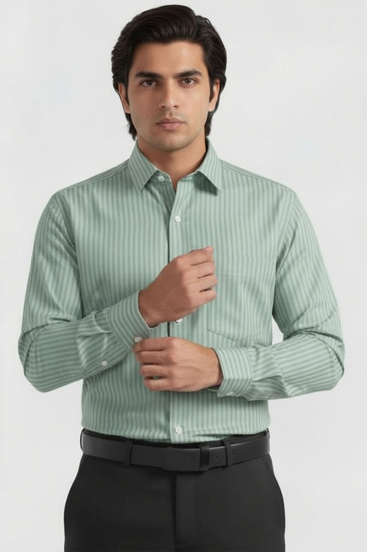SOPHISTICATED STRIPE BUSINESS SHIRT