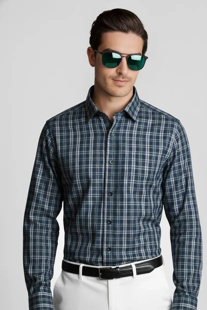 ELEVATED DAILY PLAID SHIRT