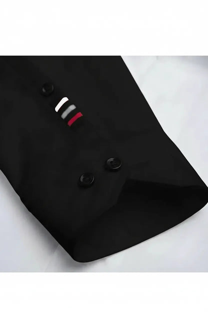 BLACK SHIRT WITH STYLISH ACCENT