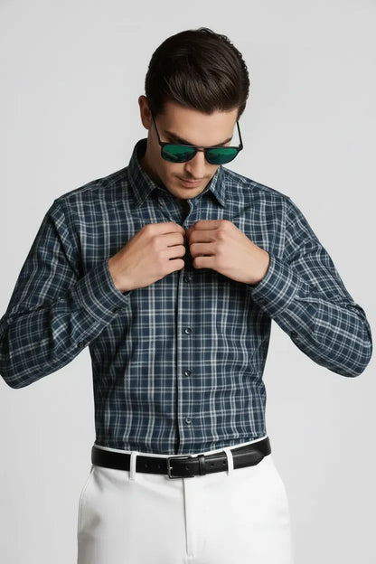 ELEVATED DAILY PLAID SHIRT